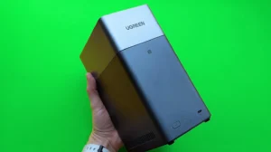 UGREEN budget NAS helps beginners build home media servers with old hard drives
